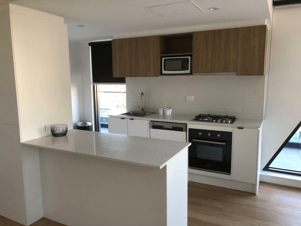 Q Squared Serviced Apartments メルボルン エクステリア 写真